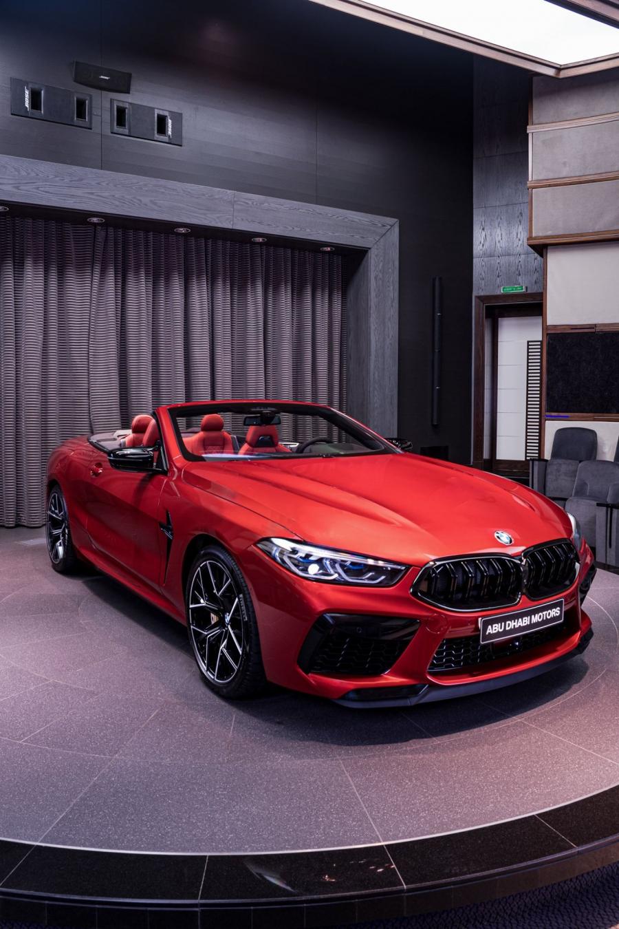  BMW M8 Competition Convertible (F91) 2019 года  (фото 6 из 23)